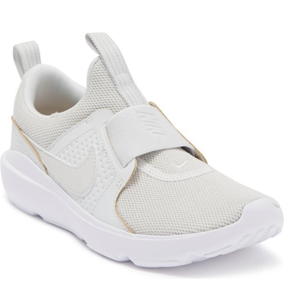 Nike AD Comfort Sneaker (Women) - Picture 1 of 4